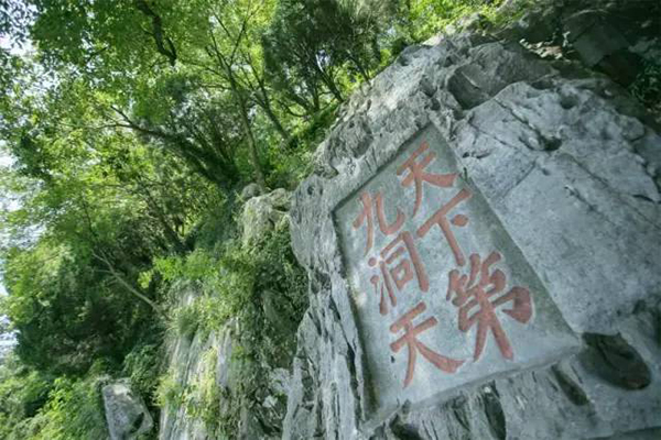 对于西山，我不是归人，是个过客