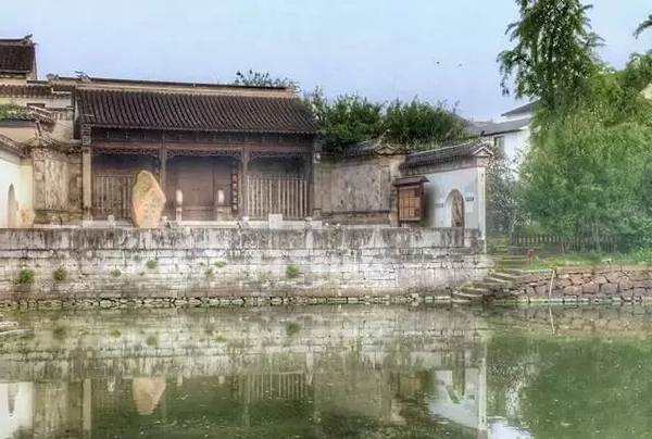 对于西山，我不是归人，是个过客