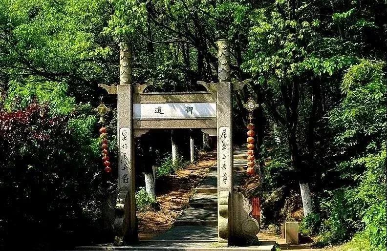 游春恰当时，吴中的这几座山居然还藏着这些秘密！