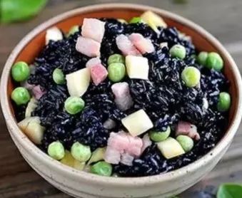 游园赏花探艺寻美味......五一游玩宝鉴等你来查收