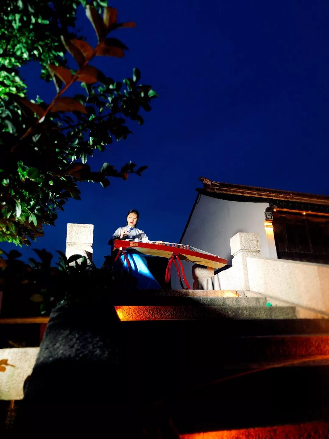 甪直开启“夜游模式”，打卡不一样的古镇夜色！