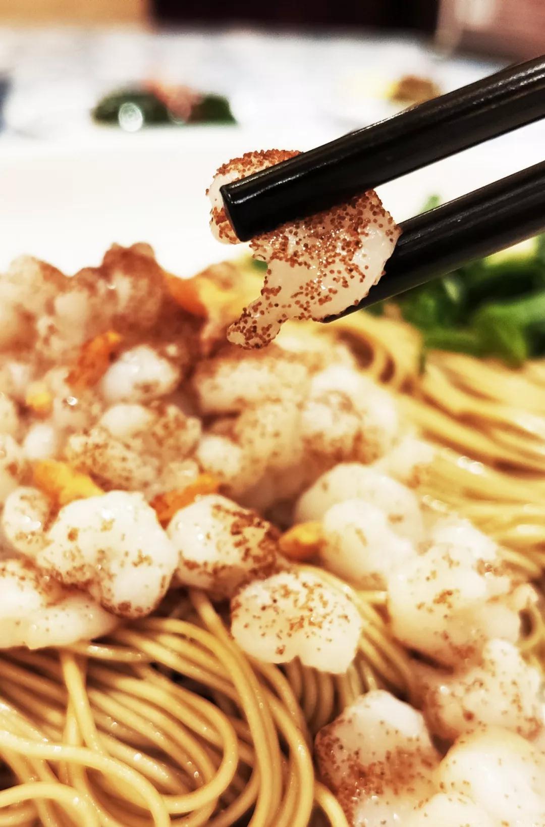 美食轻奢典范 ——苏苑“三虾面”