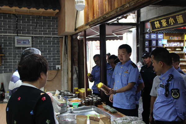 甪直镇开展夏季景区食品卫生专项检查