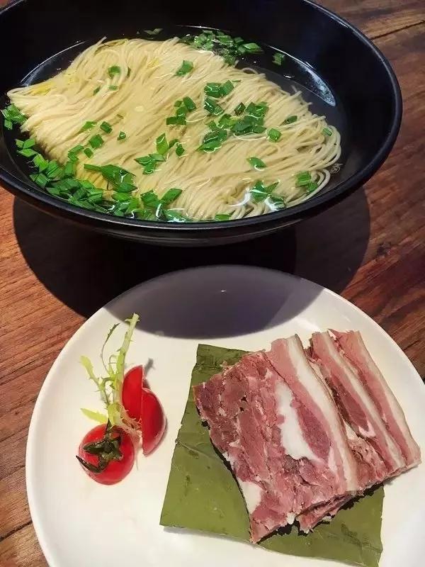 终于等到你，洞庭饭店老牌一碗面又重新开卖啦！！！