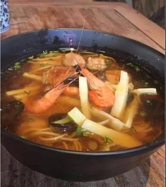 终于等到你，洞庭饭店老牌一碗面又重新开卖啦！！！