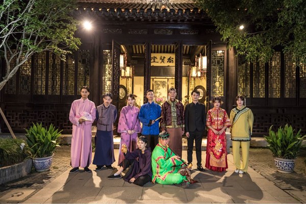 苏州第一部沉浸式园林话剧在严家花园上演