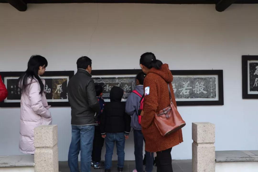 在香雪海，遇见寒冬里的一抹亮色