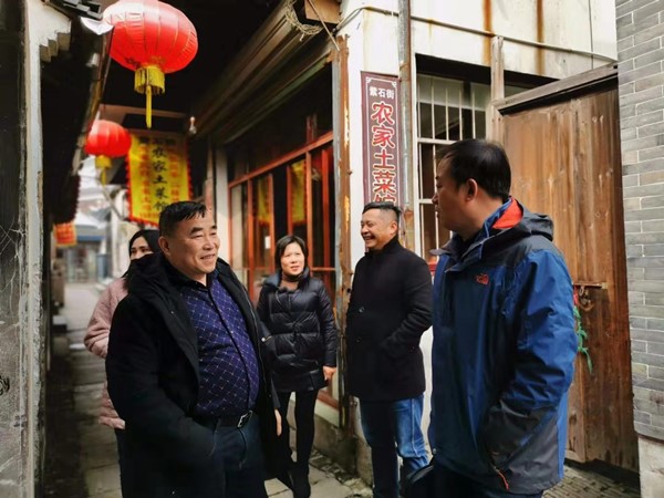 区文化体育和旅游局胡智慧副局长赴陆巷古村景区检查春节节前安全生产工作