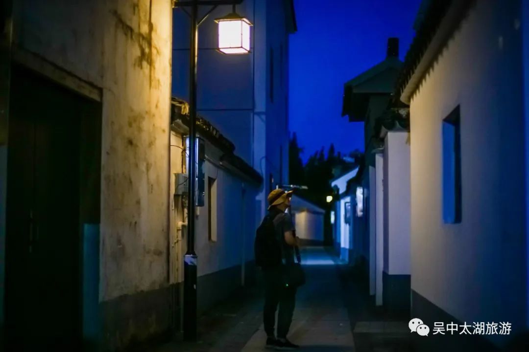 今夜“吴”眠丨夜色临湖，等你来撩！