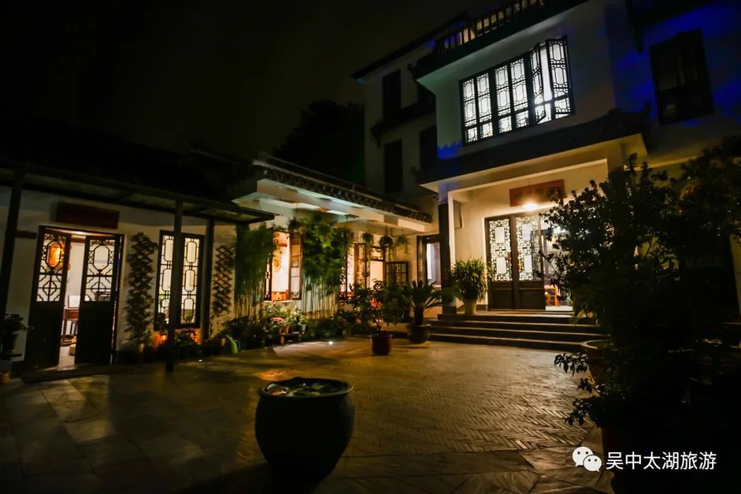 今夜“吴”眠丨夜色临湖，等你来撩！