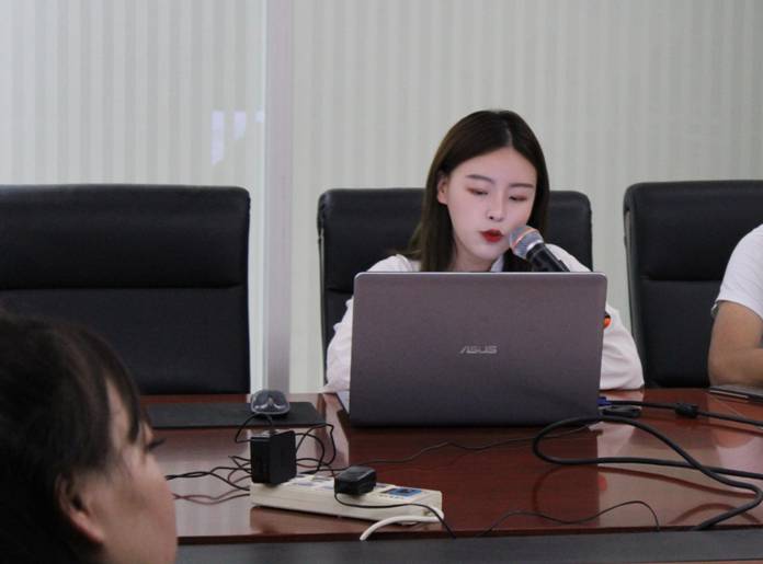 吴中区文化体育和旅游局组织机关全体人员参加“意识防”专题讲座