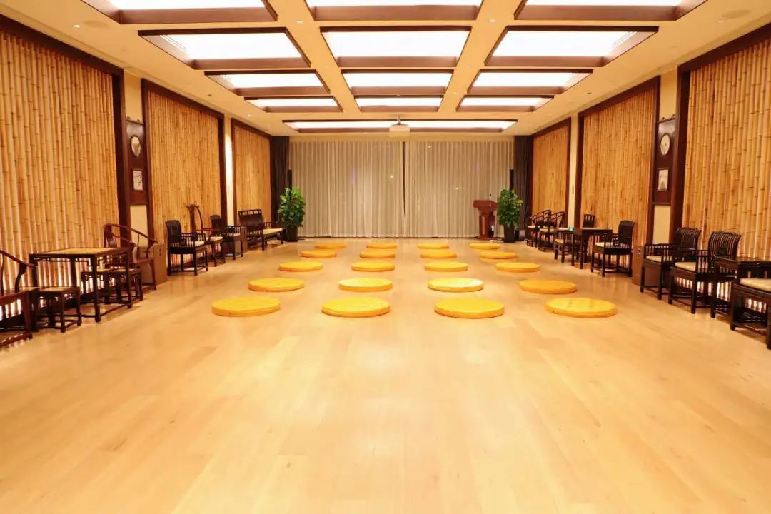 我想和你虚度一段下午茶时光