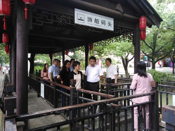 市文广旅局督导组赴木渎各景区进行防汛安全工作检查