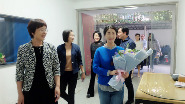 吴中区委书记陈嵘来吴中区评弹团慰问