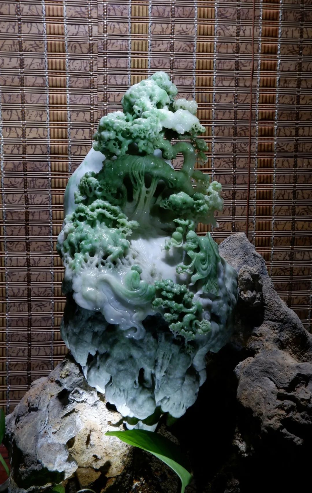 匠心吴中丨一雕一琢间，藏着这位00后小娘鱼的精致与情怀！