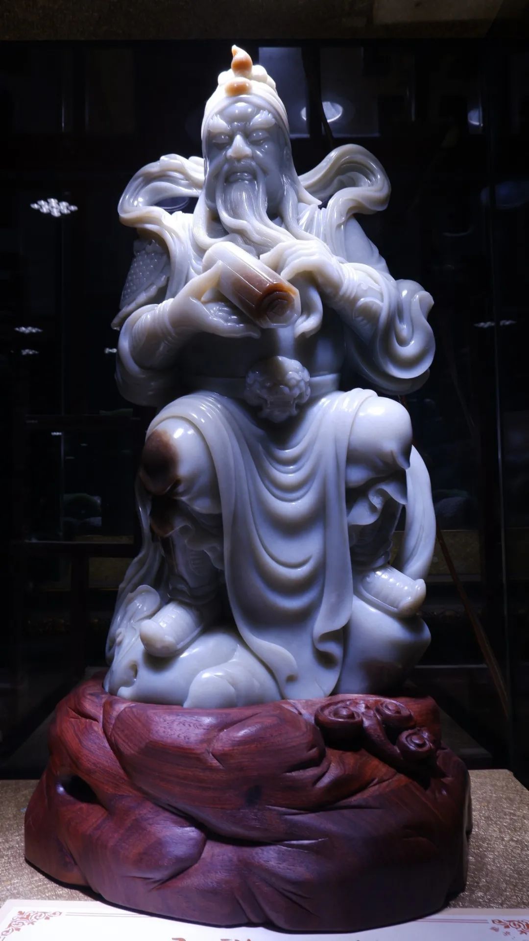 匠心吴中丨一雕一琢间，藏着这位00后小娘鱼的精致与情怀！