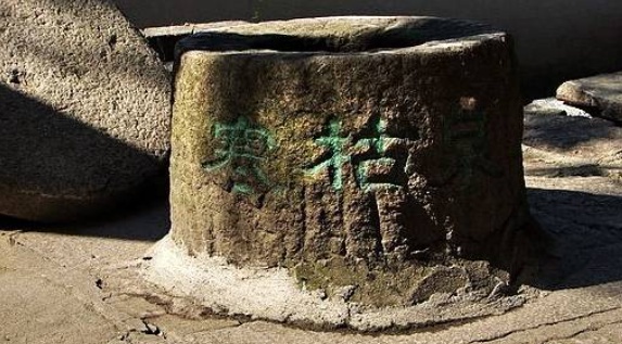 踏青、登高、吃茶......全在这座山里了！