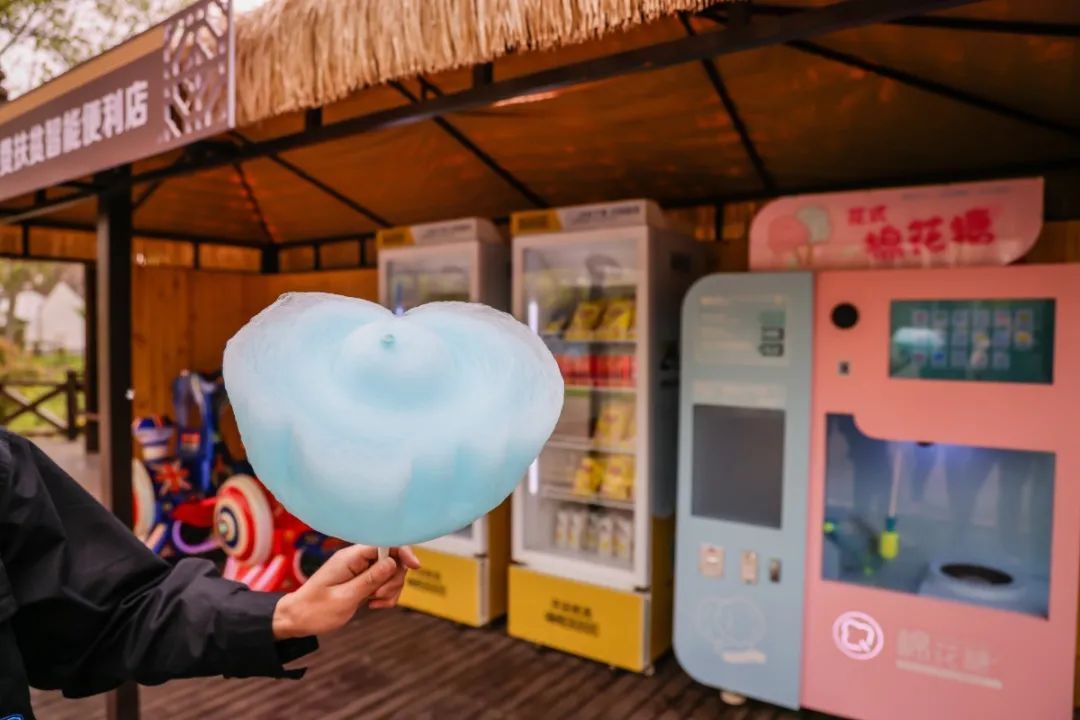 快来点击生成你的旅游目的地！