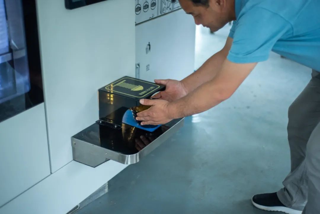 出面只需1分钟!苏州首家无人面馆就在…