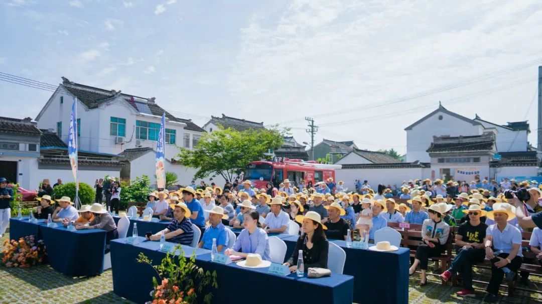 2021第二届香乡恬田夏日插秧节正式启动！
