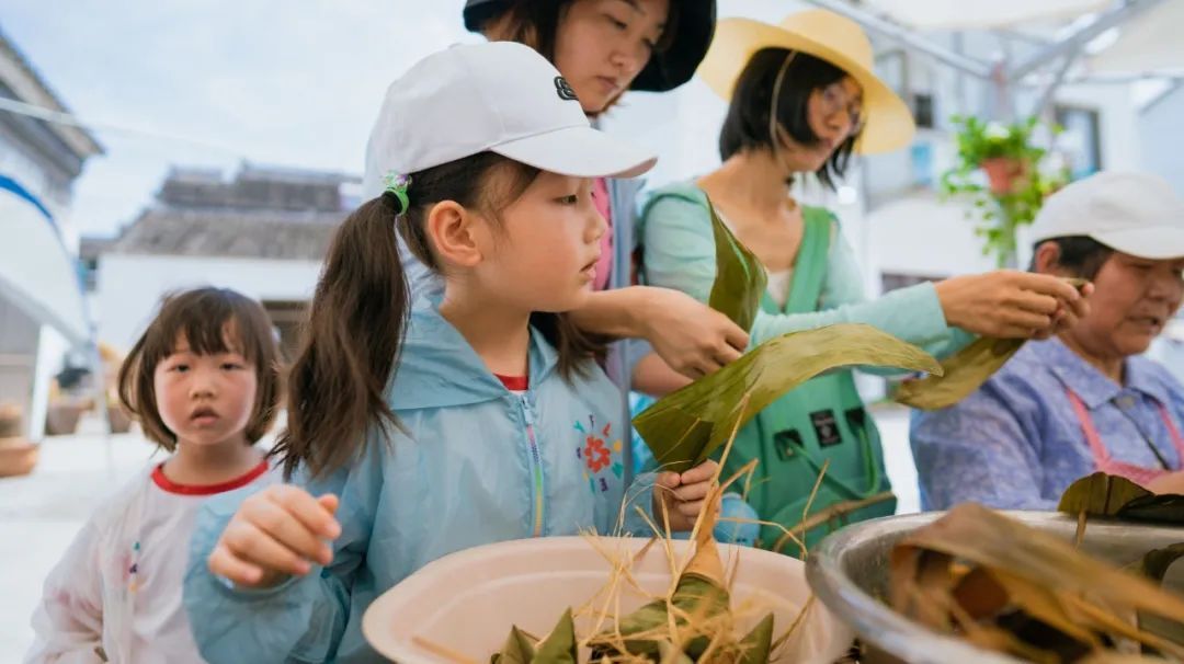 2021第二届香乡恬田夏日插秧节正式启动！
