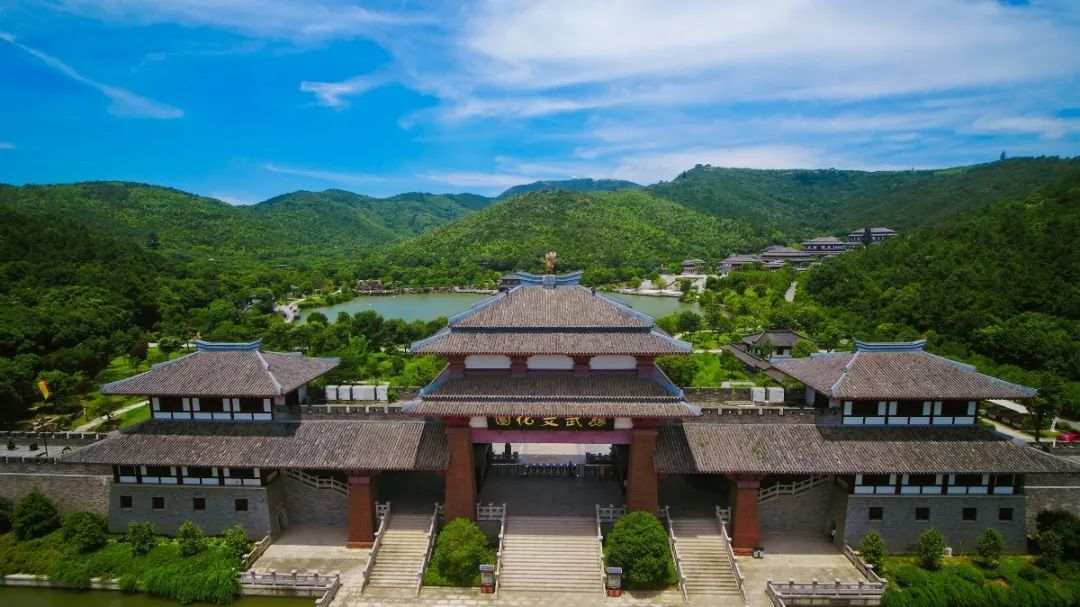 就在明天！地铁直达太湖边！