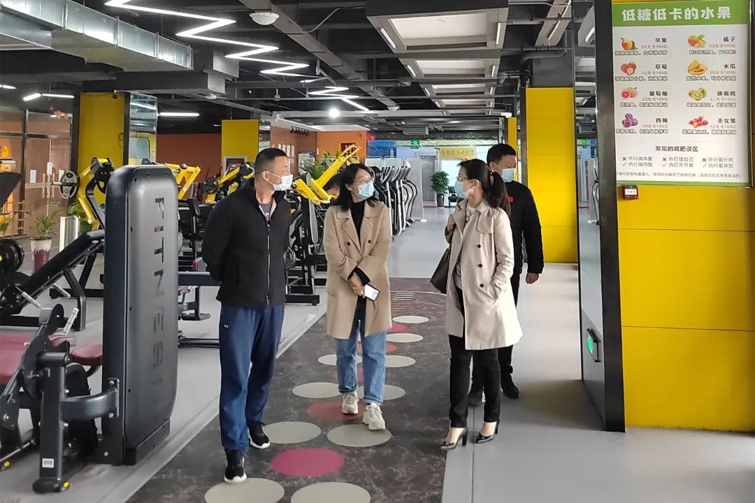 绝不松懈！全力做好疫情防控工作！