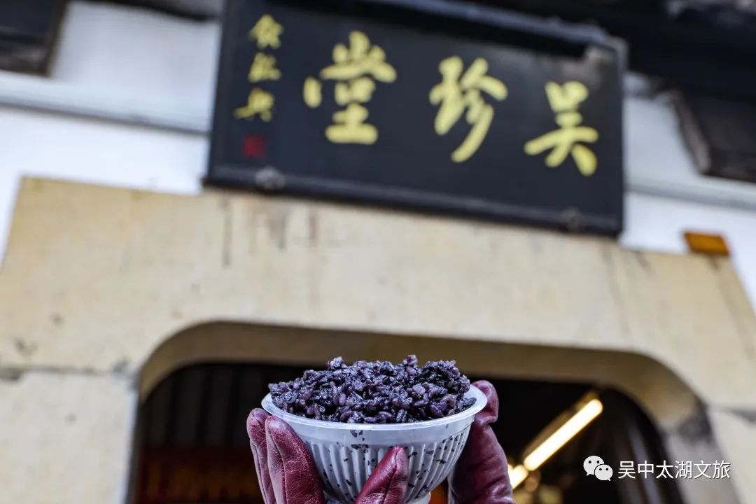 乾隆六下江南的原因是……