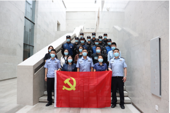 吴文化博物馆与吴中公安分局巡特警大队开展党建结对共建活动