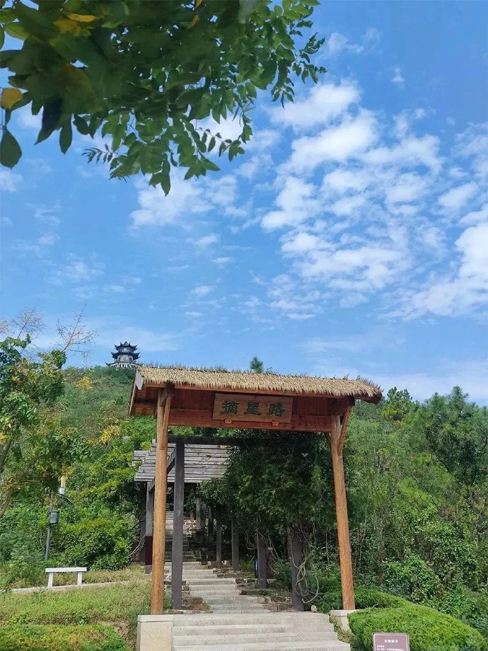 一起来爬山，吴中这里超美！