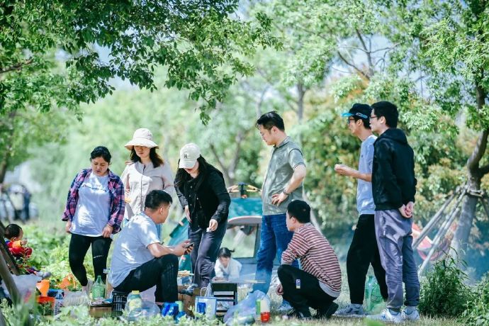 五一来暖村！一日营、艺术创作、花船下午茶、簪花……放肆玩