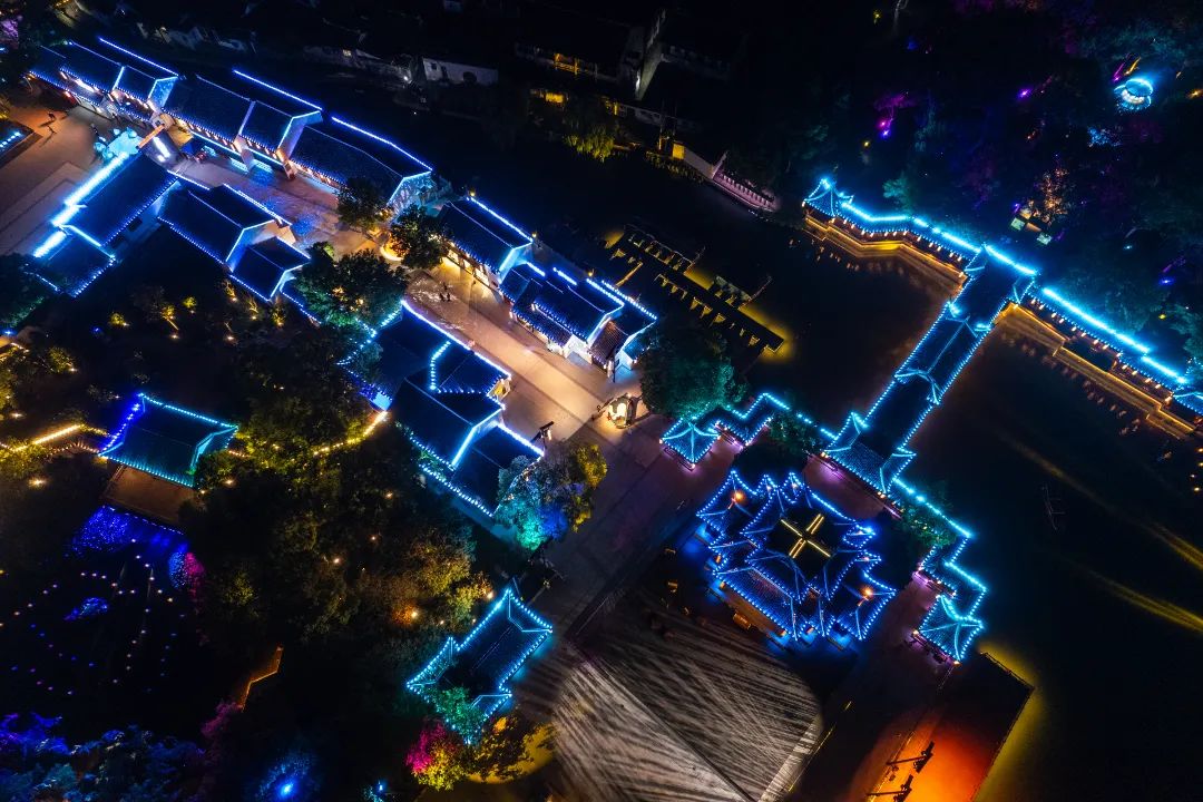 沉浸式夜游“花式”上新，怎么玩都觉得美！