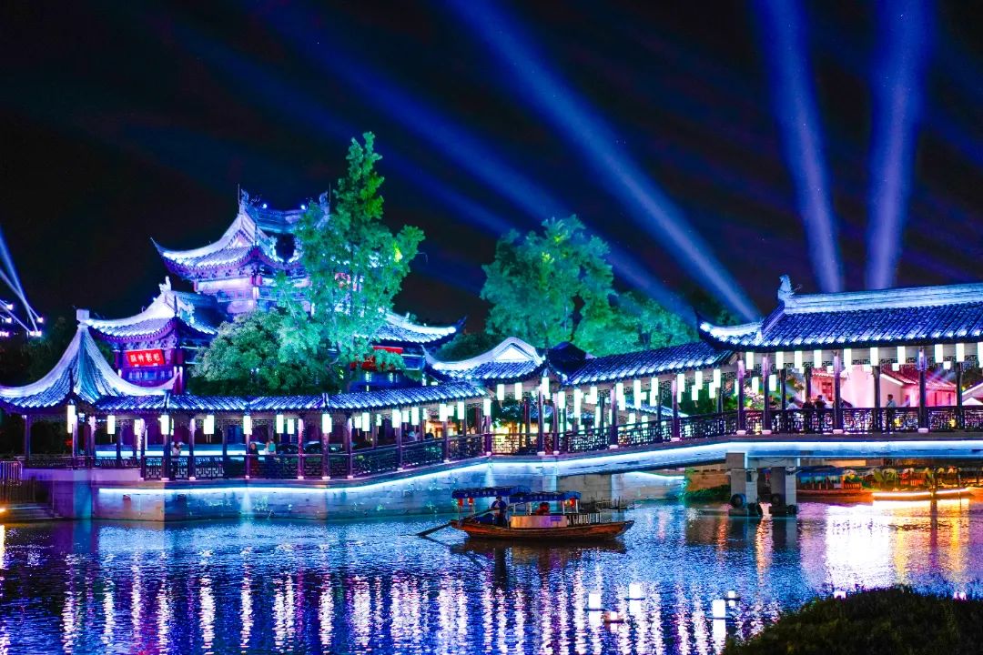 沉浸式夜游“花式”上新，怎么玩都觉得美！