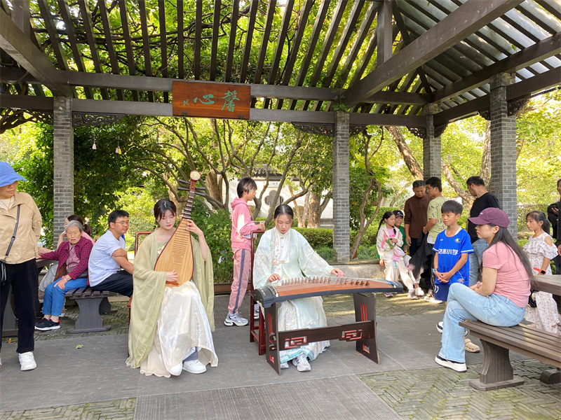 国庆期间东山雕花楼举办文孝活动