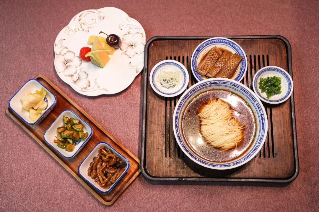 夏至到，去吃面！