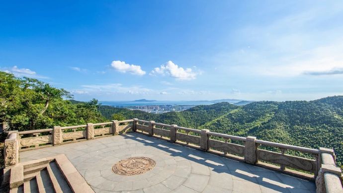 在这里，“躲”出诗意夏天！