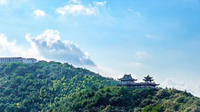 在这里，“躲”出诗意夏天！