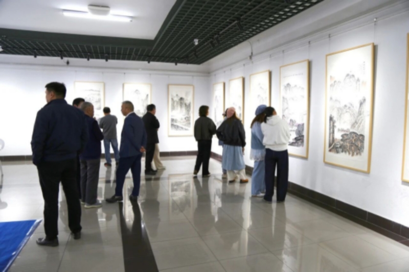 艺苑耕耘 山水情怀——费松伟山水画作品展