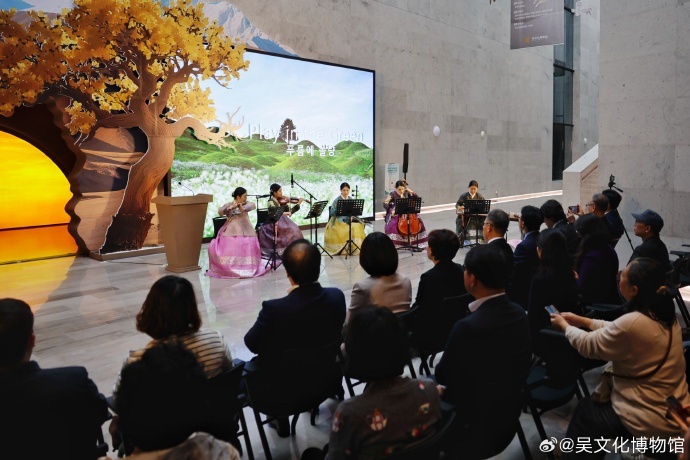 华服雅集，演绎中韩服饰对话