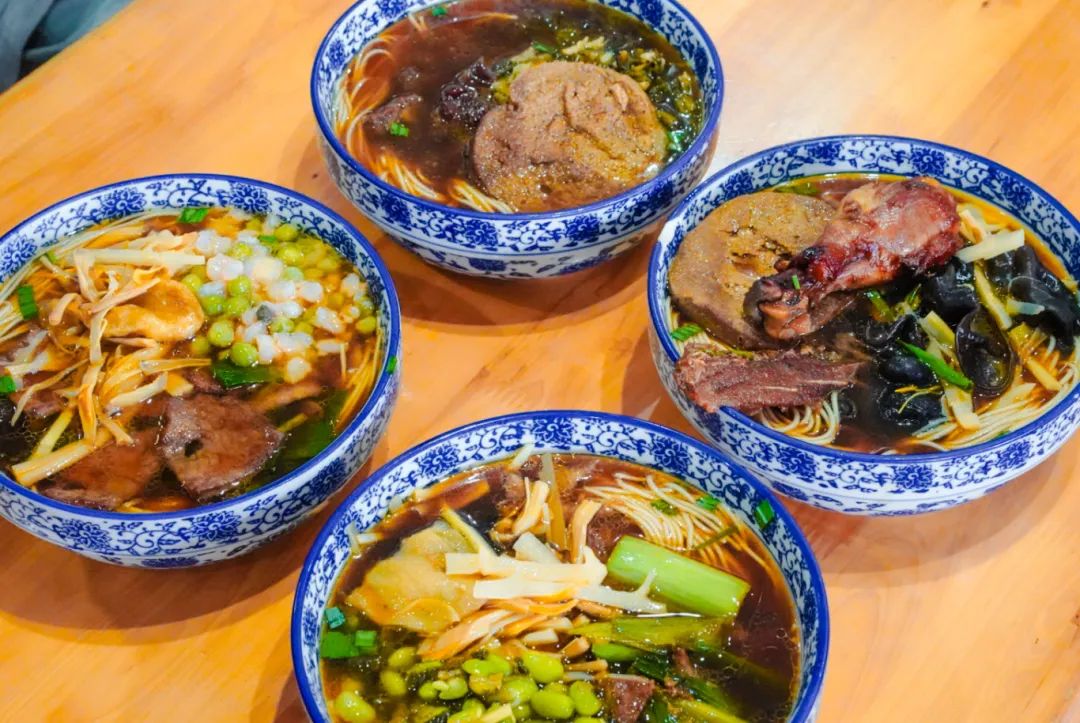 探幽之旅：山水徒步线路