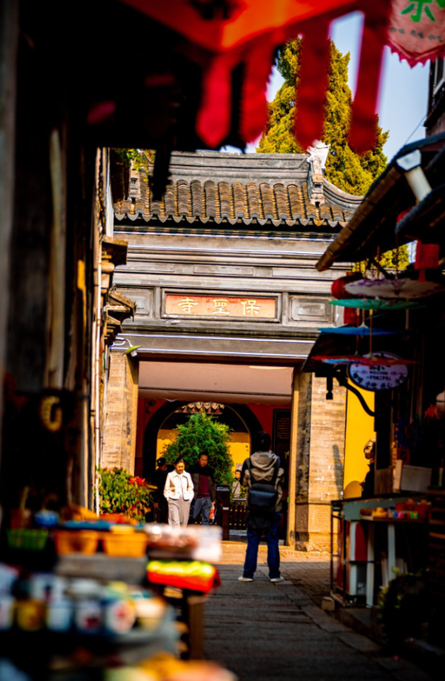 打开“时空任意门”，触摸千年古刹的唐风宋韵