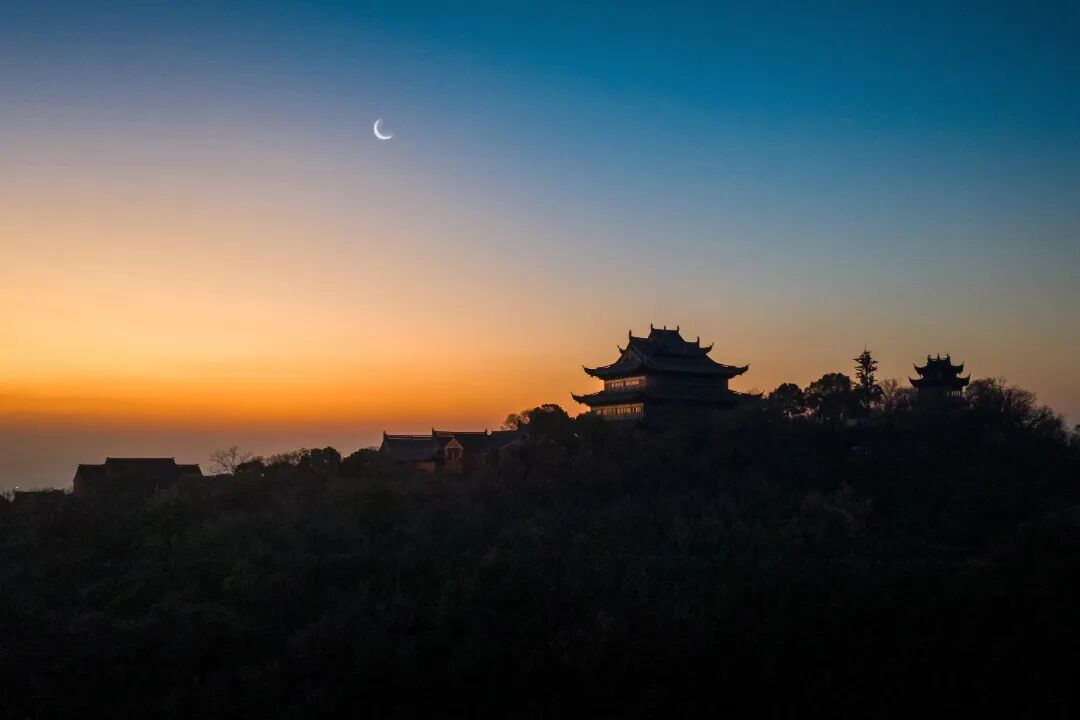 挑战太湖，新年步步高！限量免费！登山祈福观日出~