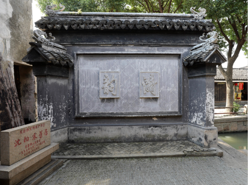 粉墙黛瓦，尽展中式建筑之美