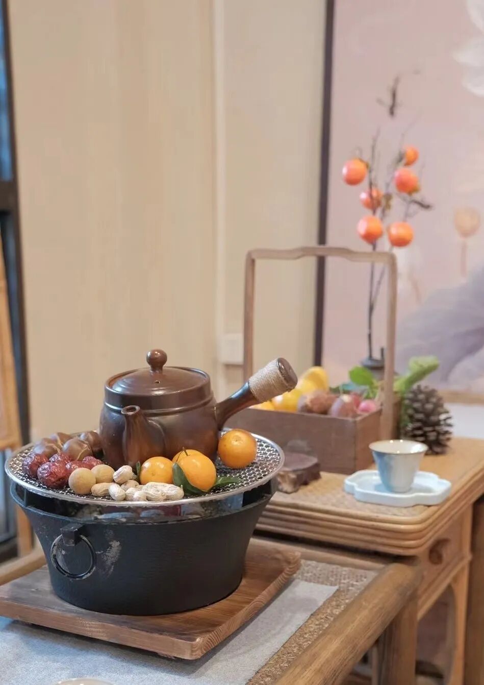 仪式感拉满！天冷就要“围”在一起