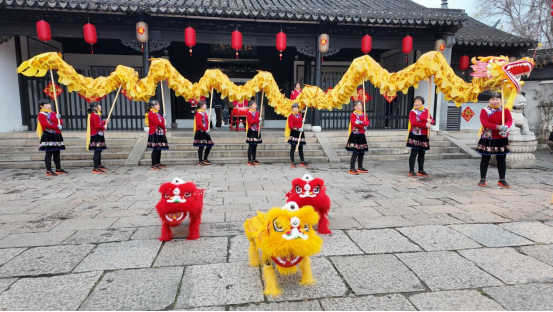 传统与科技共舞,木渎古镇上演“未来式”苏式年味