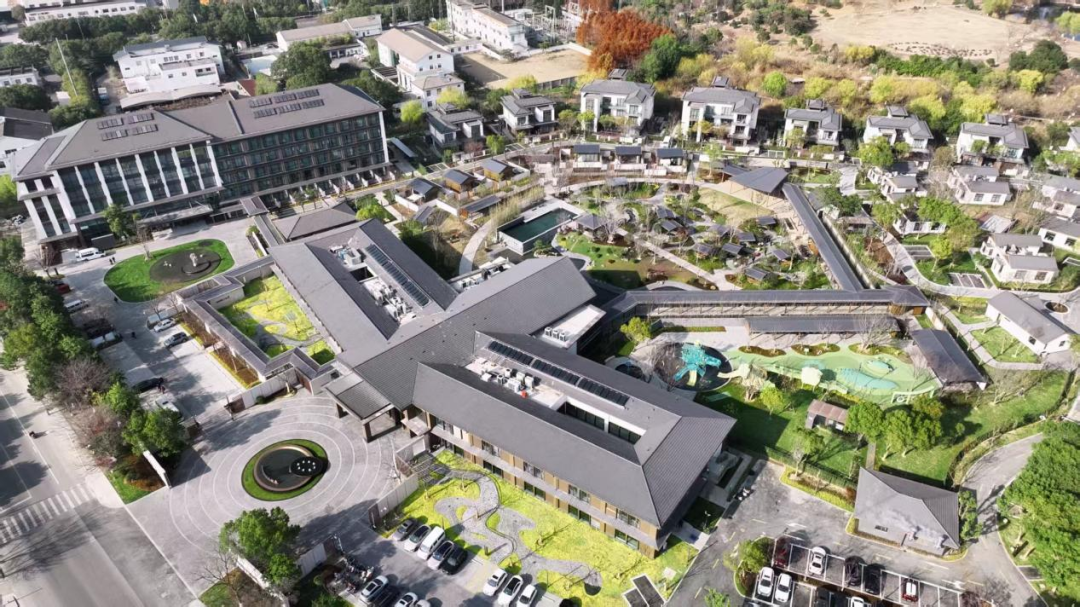 走啊！太湖边，泡汤去~