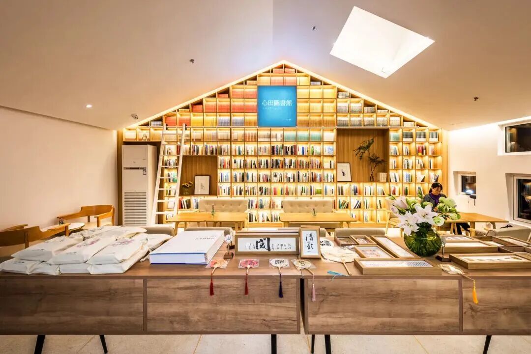 咖啡+书店：书香与醇香的对话