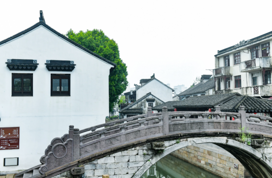 粉墙黛瓦，晕染甪直千年古韵