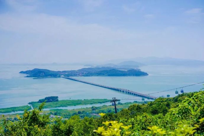五一“躺岛”，把生活调成0.5倍速~