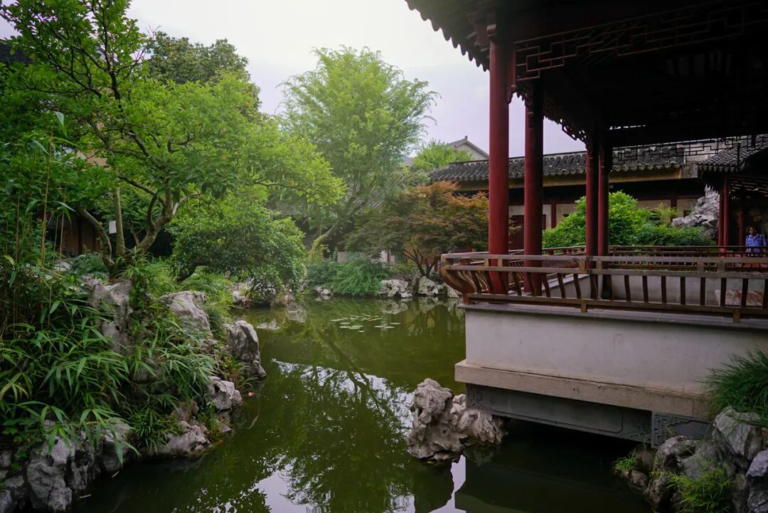堂里古村：雕花楼里的江南匠心